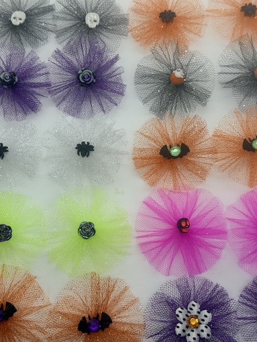 Dog bows pet - /,